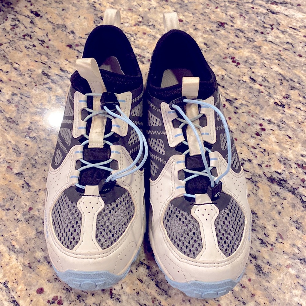 Pearl Izumi cycling spin shoes like new!